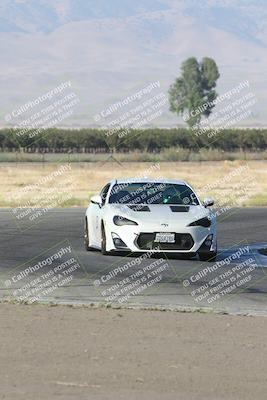 media/Sep-15-2024-Speed Ventures (Sun) [[7a54f7ed2f]]/86 Group/Session 1 (Outside Grapevine)/